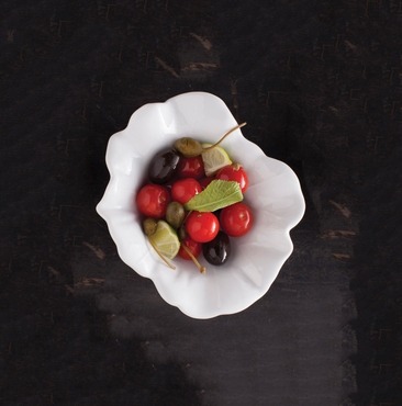GÜRAL PORSELEN - 18 cm YAPRAK ŞEKERLİK